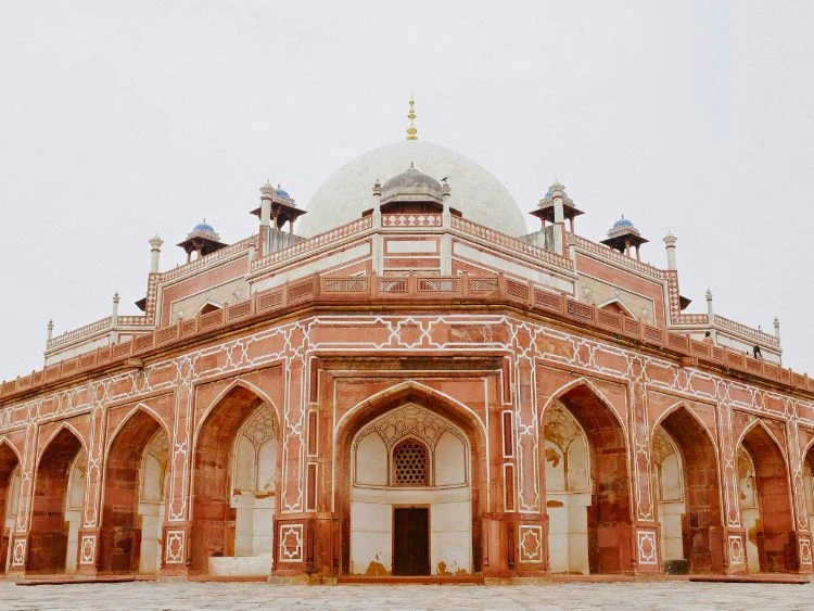 Jama Masjid (Masjid e Jahan Numa)