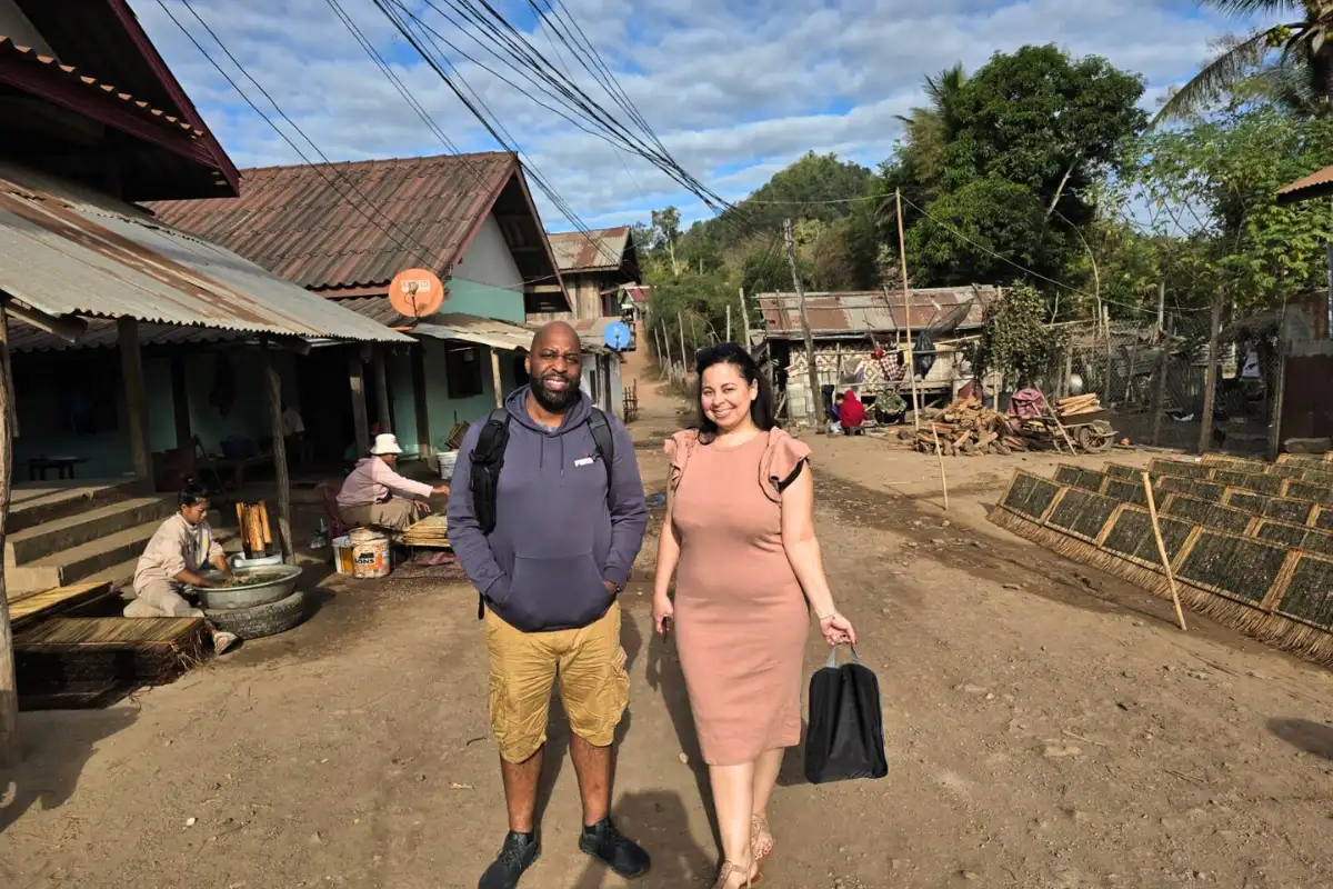 Whisky Village (Ban Xang Hai)