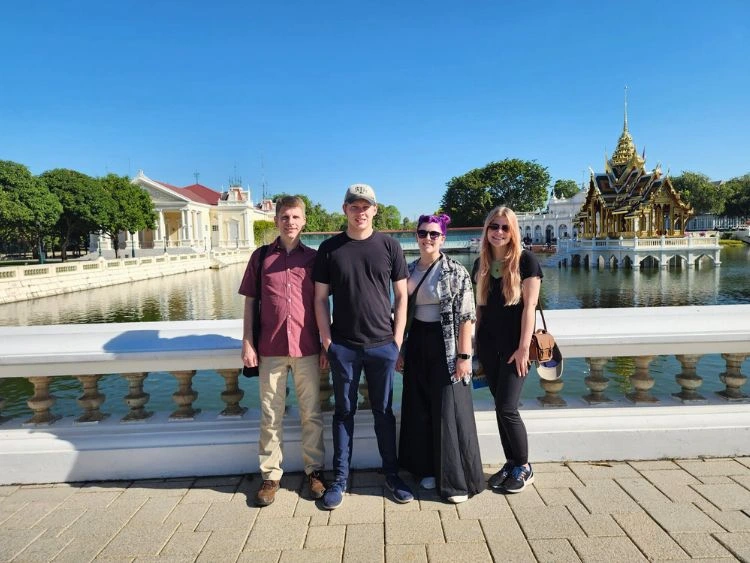 Private Ayutthaya Temple Wonders Day Tour from Bangkok