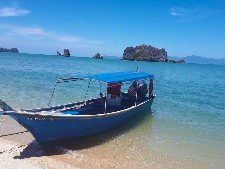 Private Langkawi Tour Tanjung Rhu Mangrove Kilim Geoforest