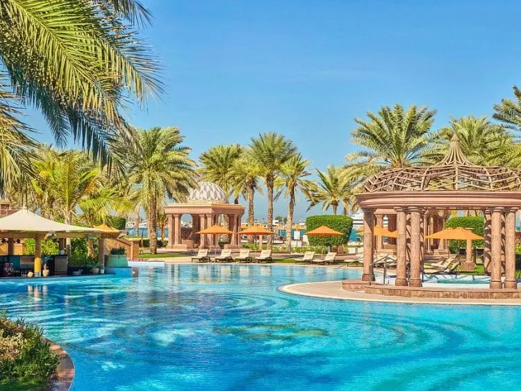 Best Private Full-Day Abu Dhabi Tour from Dubai