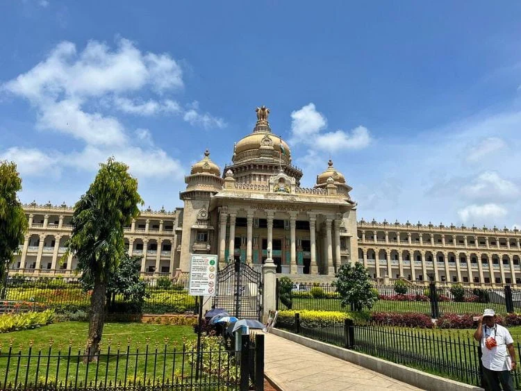 Guided Private Full-Day Bangalore City Tour