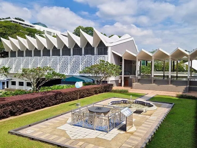 Exclusive Private Half-Day Kuala Lumpur City Tour