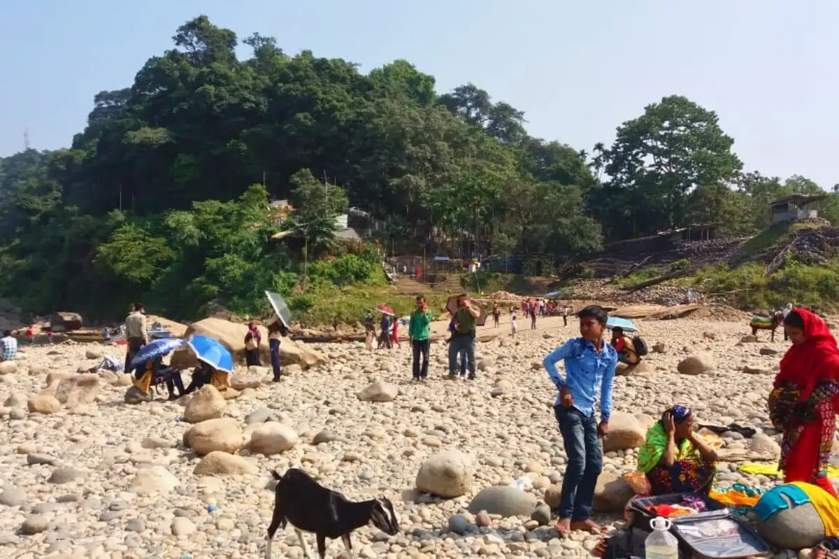 Ultimate Private Jaflong and Lalakhal Tour (Full-Day Sylhet Adventure)