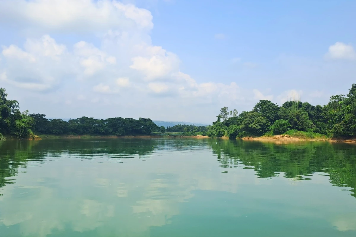 Ultimate Private Jaflong and Lalakhal Tour (Full-Day Sylhet Adventure)