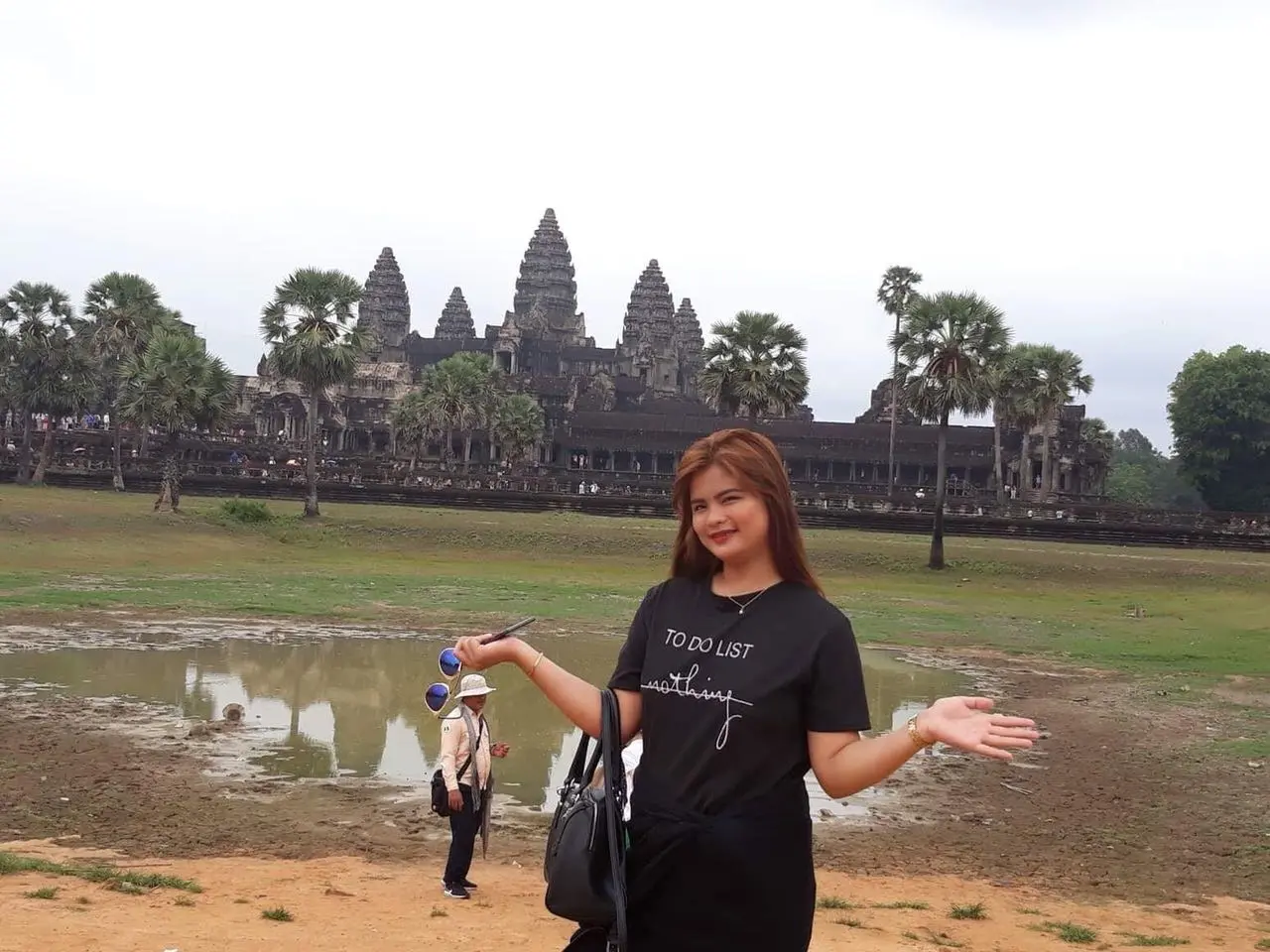 Ultimate Day Trip: Private Angkor Wat Tour with Bayon, Ta Prohm & Banteay Srei