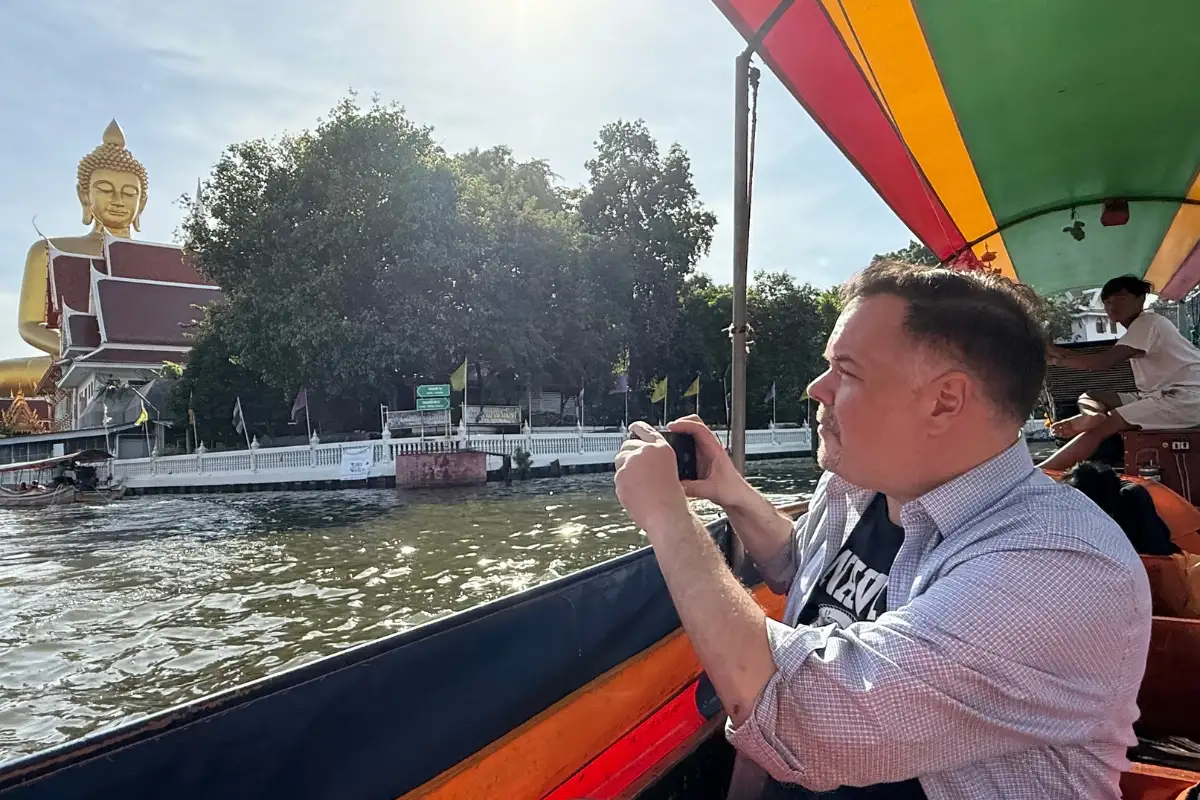 Amazing 4-Hour Bangkok Canal Tour: Hidden Khlongs & Wat Paknam Big Buddha