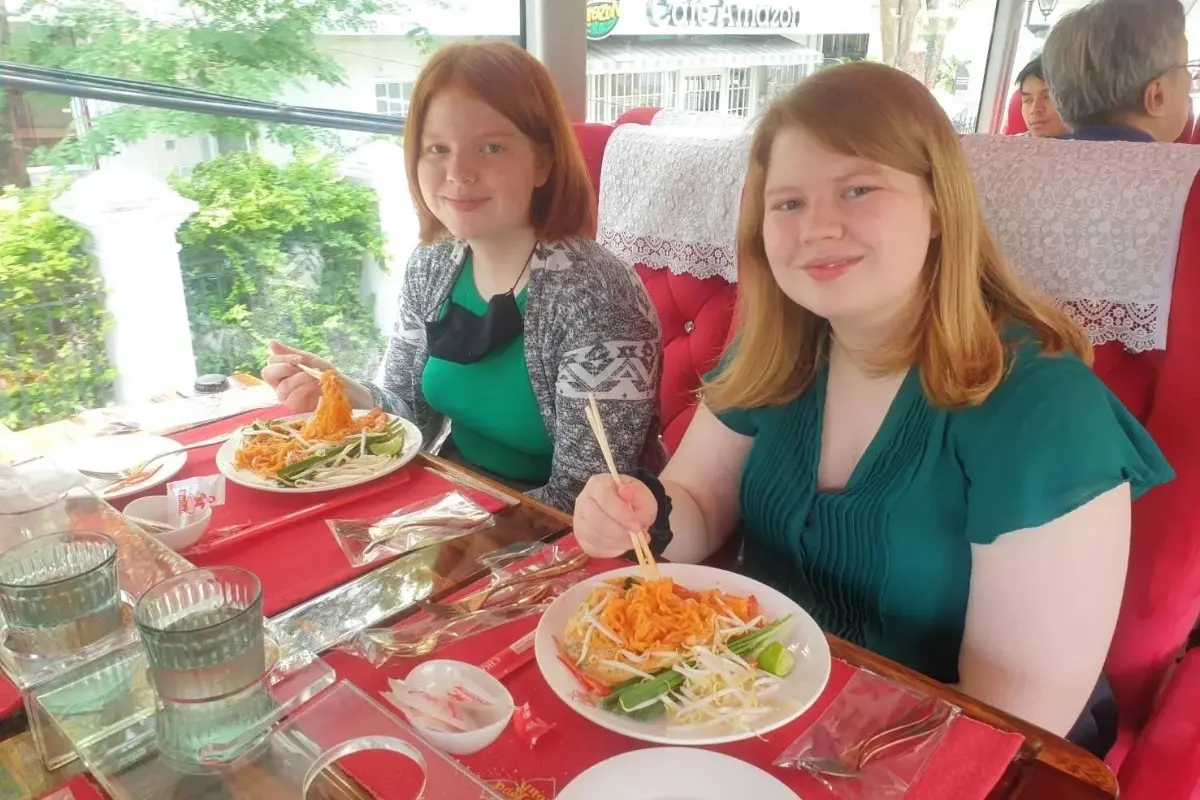 Bangkok Thai Bus Food Tour Luxury Dinner City Sightseeing