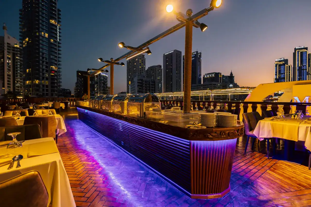 Best Price Alexandra Dhow Dinner Cruise in Dubai Marina Ticket