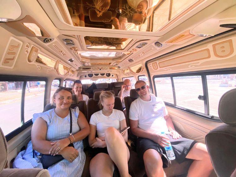 Private Transfer to Hotel from Singapore Airport or Port