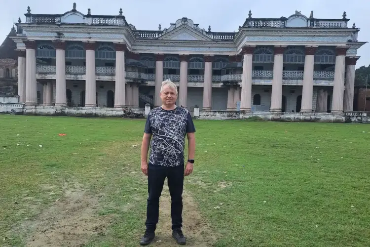 Premier 4-Day Private North Bengal Tour: Heritage Discovery