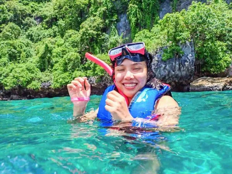 Explore Phi Phi and Khai Island Tour from Phuket