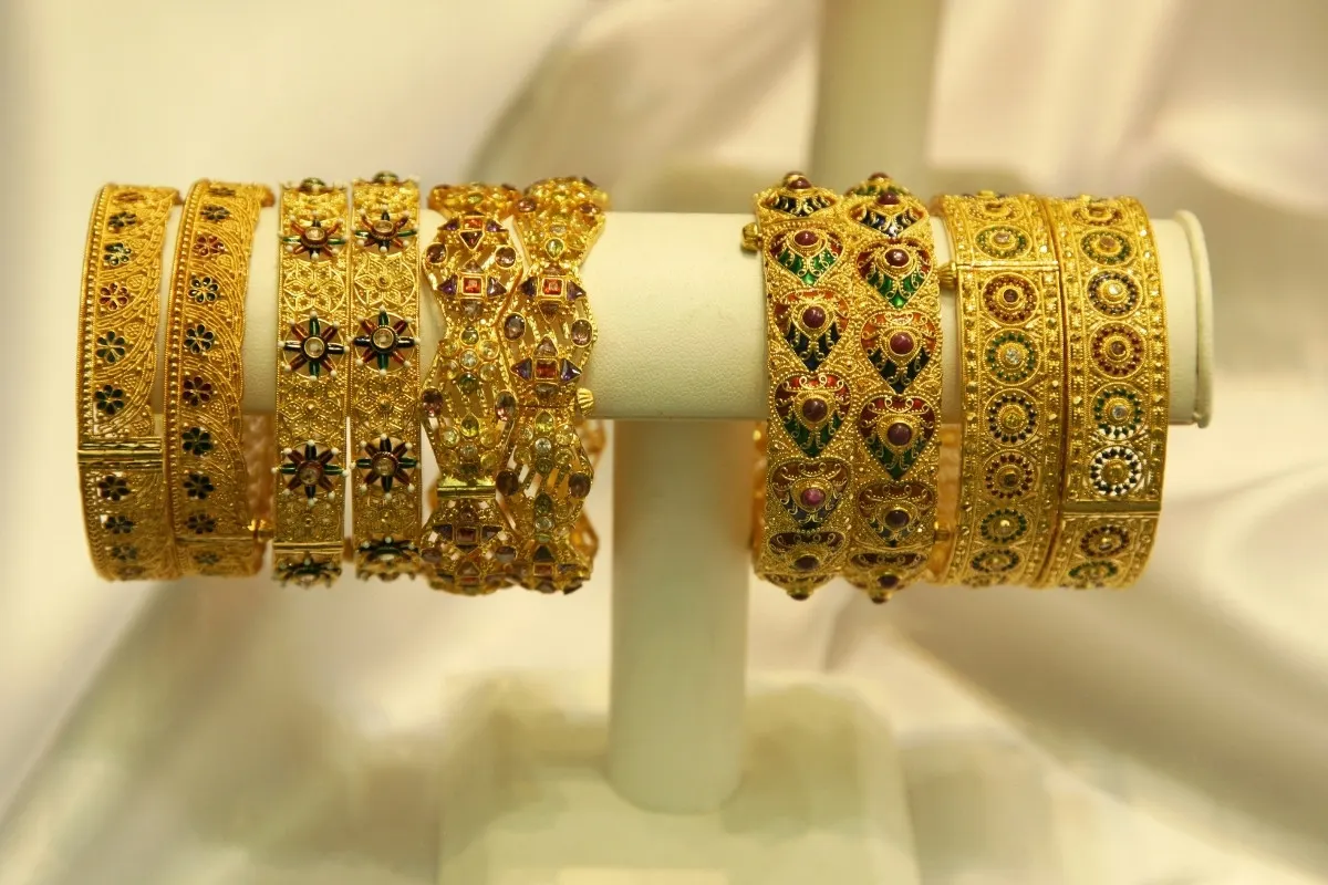 Private Dubai Gold Souk Shopping Transfer Shop with Ease