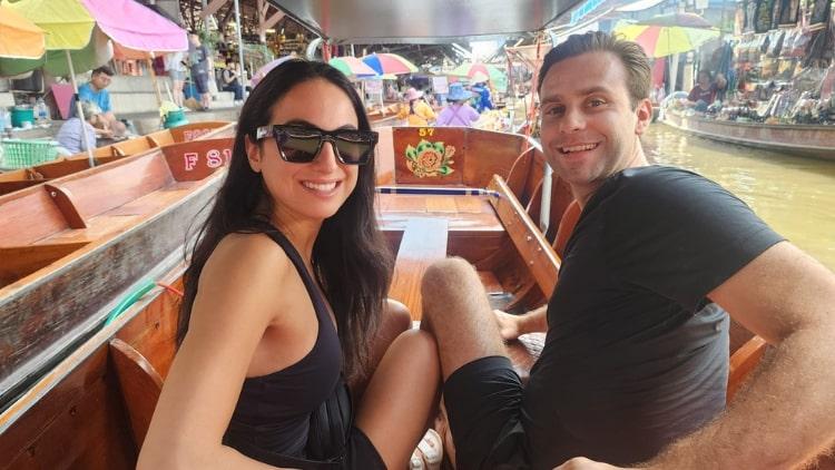 Exciting Private Day Tour to Maeklong Railway & Damnoen Saduak Floating Market from Bangkok – Authentic Thailand Experience