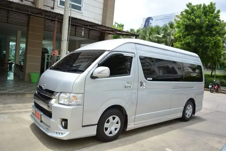 Private Departure Transfer From Singapore Hotel to Airport or Port Swiftly