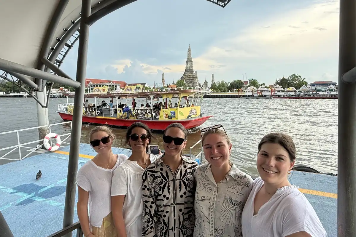 Ultimate Private Bangkok Tour: Grand Palace, Wat Phra Kaew & Wat Arun photo 5