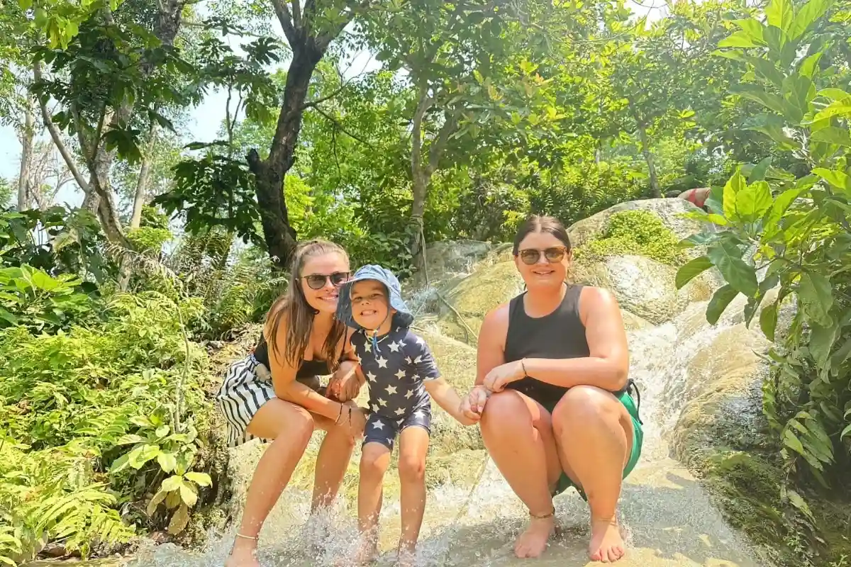 Bua Thong Sticky Waterfalls Private Tour from Chiang Mai