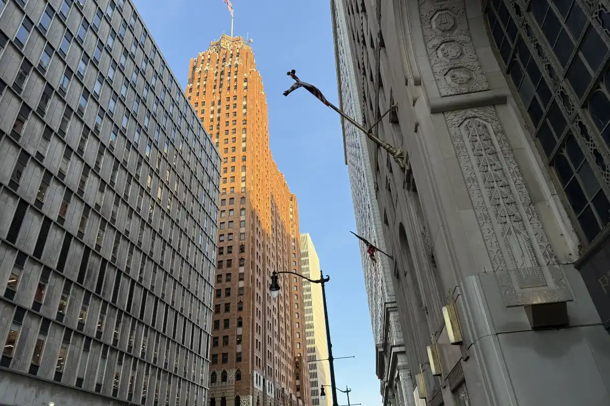 The Definitive Downtown Detroit Walking Tour: Architecture & Icons photo 2